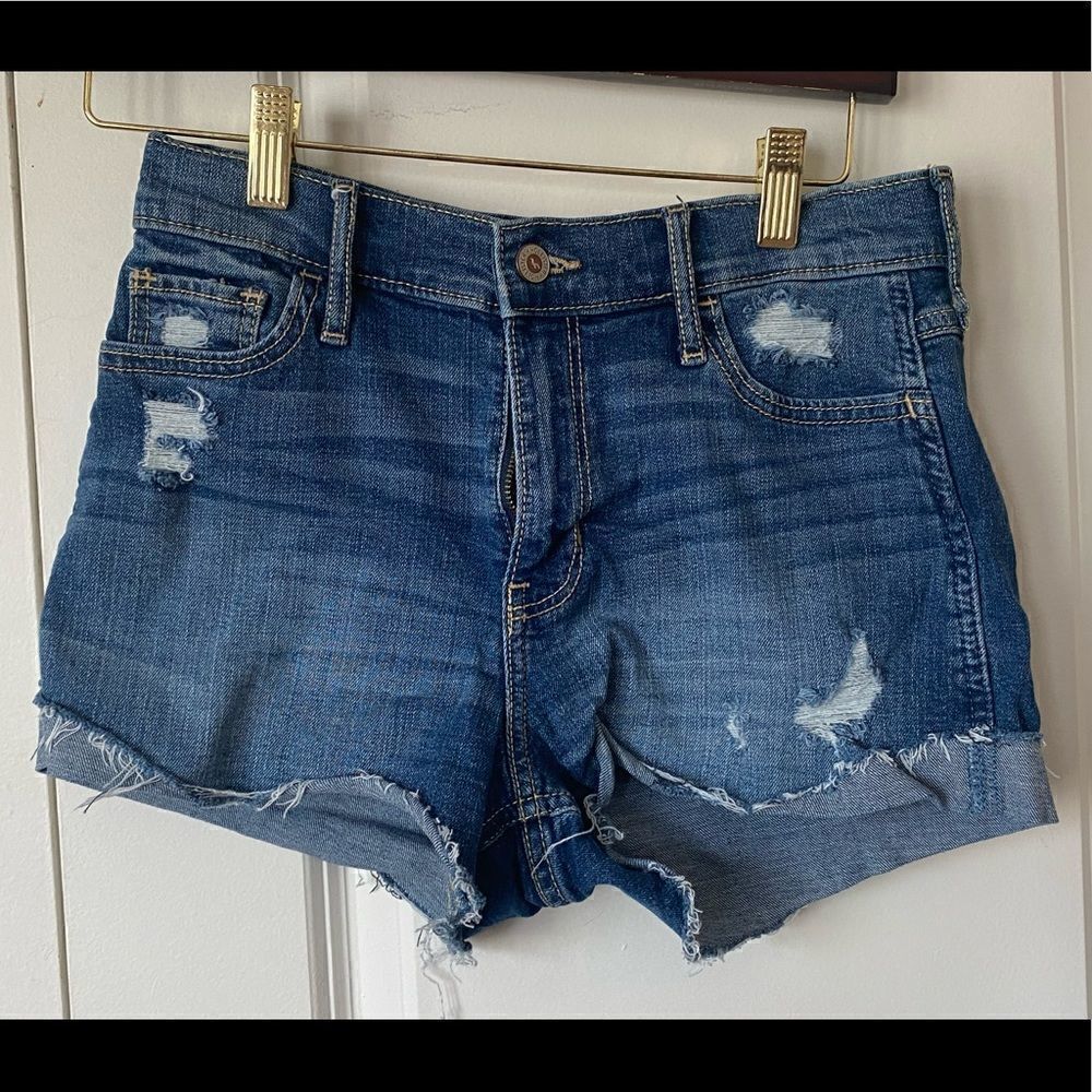 Hollister distress jeans short